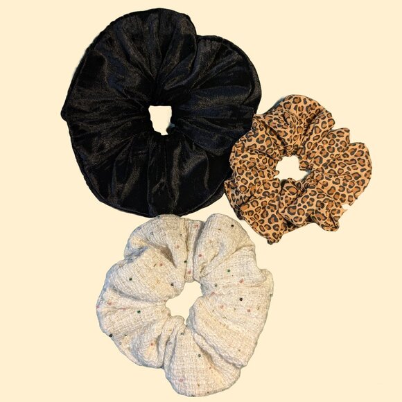 Three Scrunchies Various Sizes - Picture 1 of 8